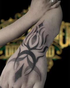 8D8DAE76-6FE8-42A9-8FA6-79E0904202D8